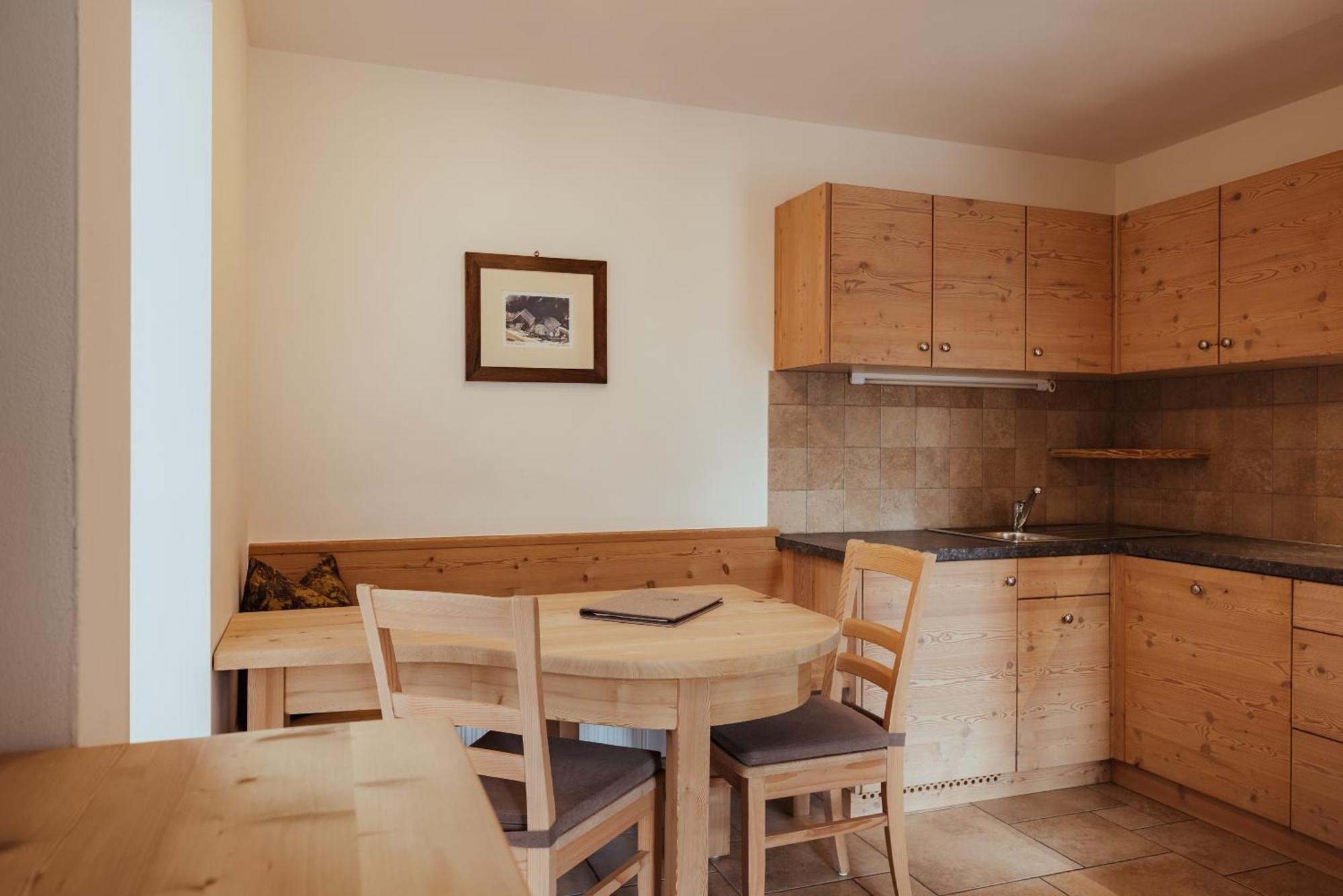 Refugium Laflu Apartments Corvara in Badia Kültér fotó